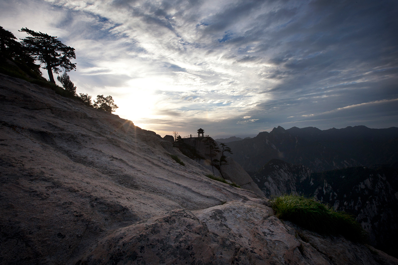 The Chess Pavilion in the East peak of Hua shan
